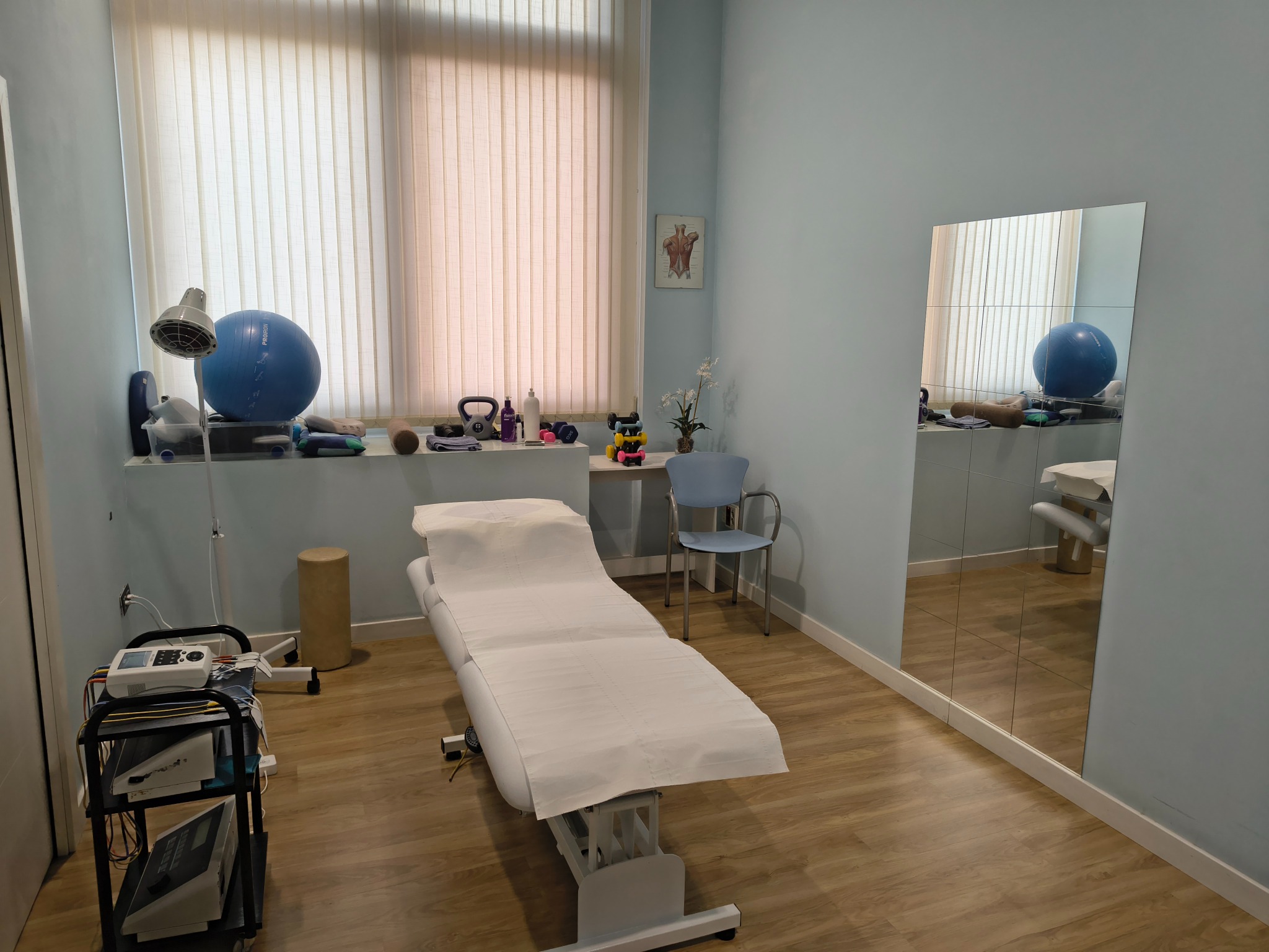 Sala de fisioterapia y rehabilitación en Zaragoza